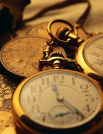 Антикварные часы - безмолвные свидетели времени
