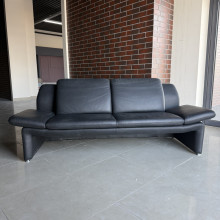 Кожаный диван Baccara от Leu Swiss