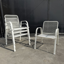 Металлический стул