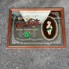 Рекламне дзеркало Coca-Cola