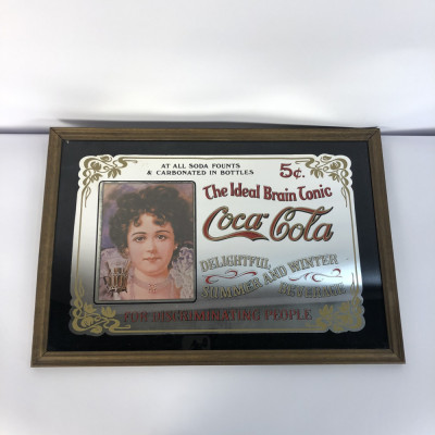 Рекламне дзеркало Coca-Cola