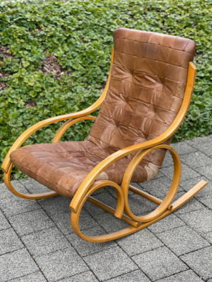Кожанное кресло-качалка Strässle Swiss