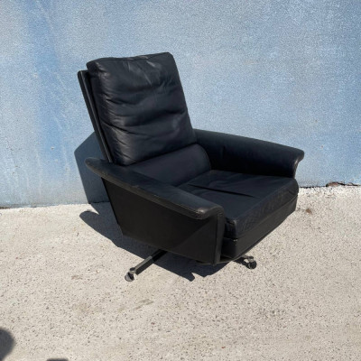 Дизайнерское кресло ORBIT