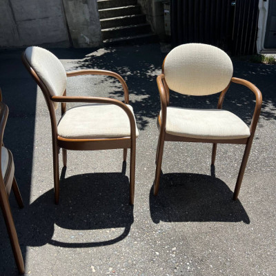 Дизайнерский стул Thonet
