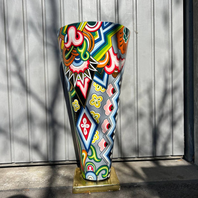 Дизайнерська ваза для підлоги Tom's Drag