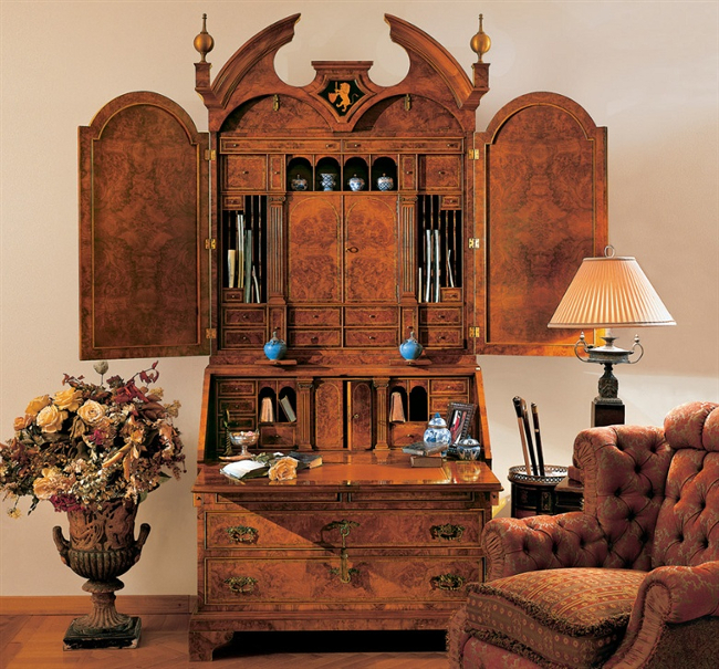 Queen Anne антикварная мебель